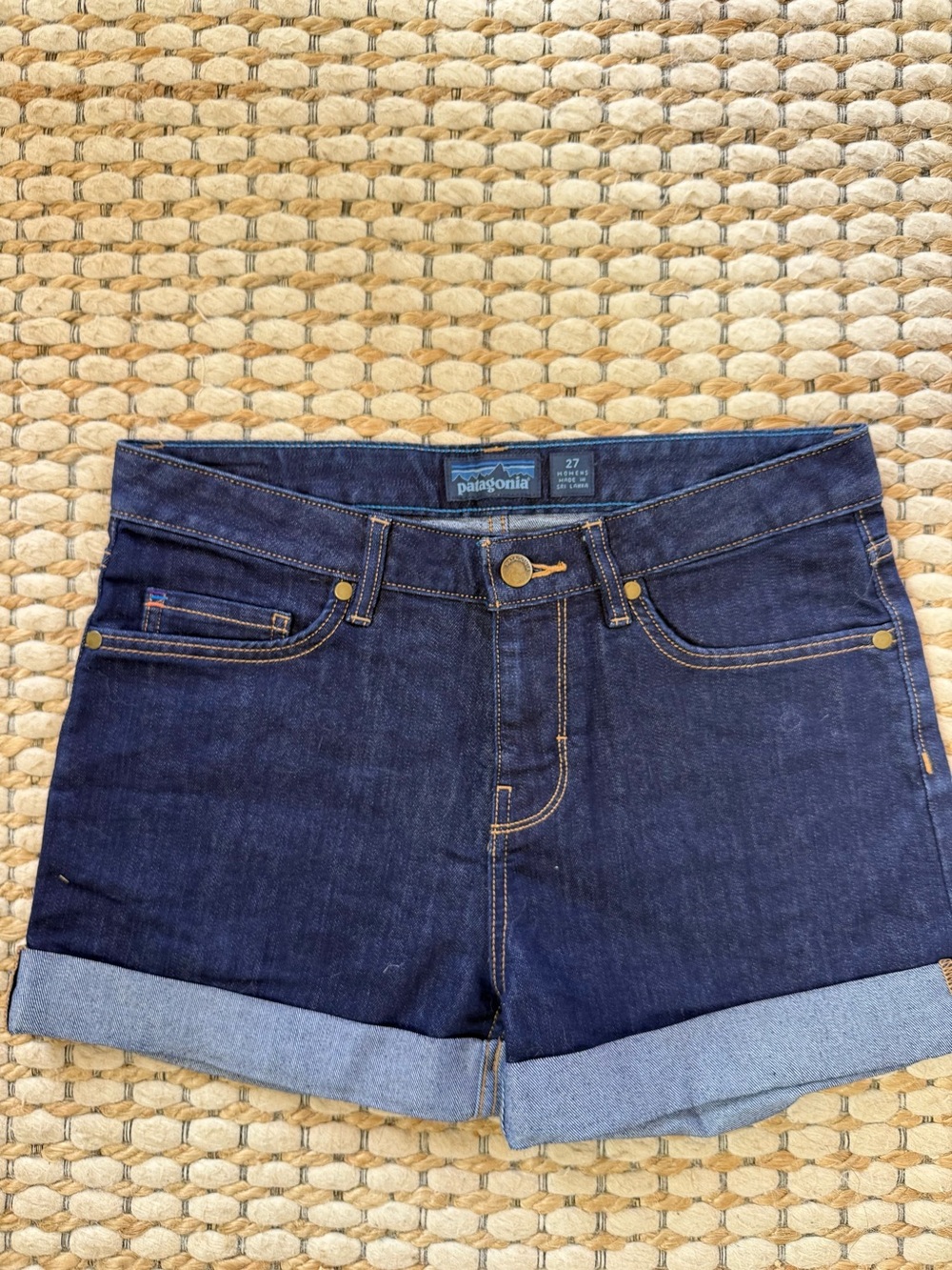 Patagonia Women's Dark Indigo Roll-Cuff stretch Denim Shorts